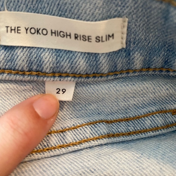 Denim Forum The Yoko High Rise Slim High-rise slim jeans - Aritzia - Picture 9 of 11